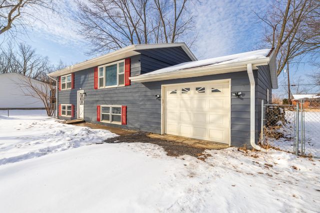 215 Crestwood Drive, Michigan City, IN 46360