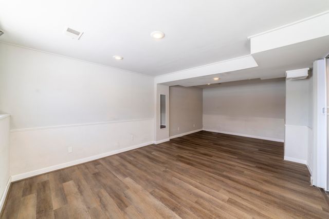 215 Crestwood Drive, Michigan City, IN 46360