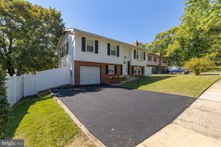 1939 STONE CASTLE DR, Severn, MD 21144