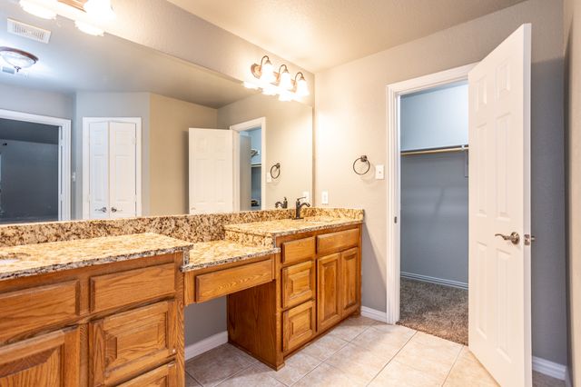 2208 Kingsley Drive, Mansfield, TX 76063