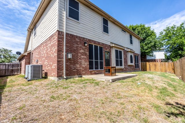 2208 Kingsley Drive, Mansfield, TX 76063