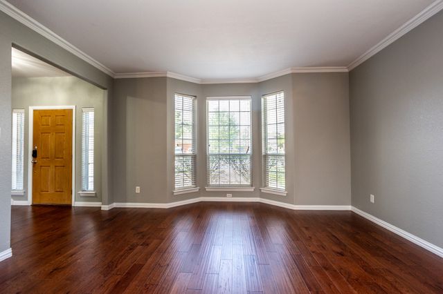 2208 Kingsley Drive, Mansfield, TX 76063
