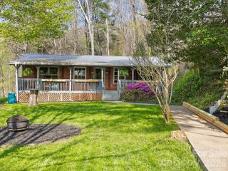 71 Mace Road, Marshall, NC 28753