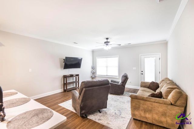 309 Charles Gray Boulevard, Perry, GA 31069