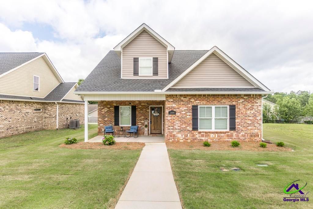 309 Charles Gray Boulevard, Perry, GA 31069