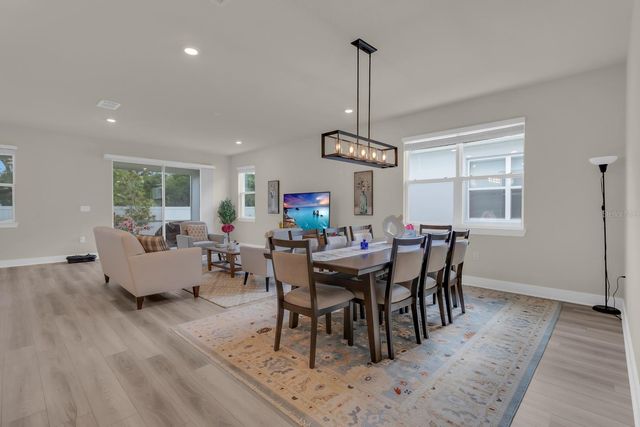 13031 SKYWAY LANE, Orlando, FL 32828