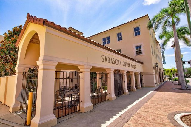 106 N BLVD OF THE PRESIDENTS, Sarasota, FL 34236