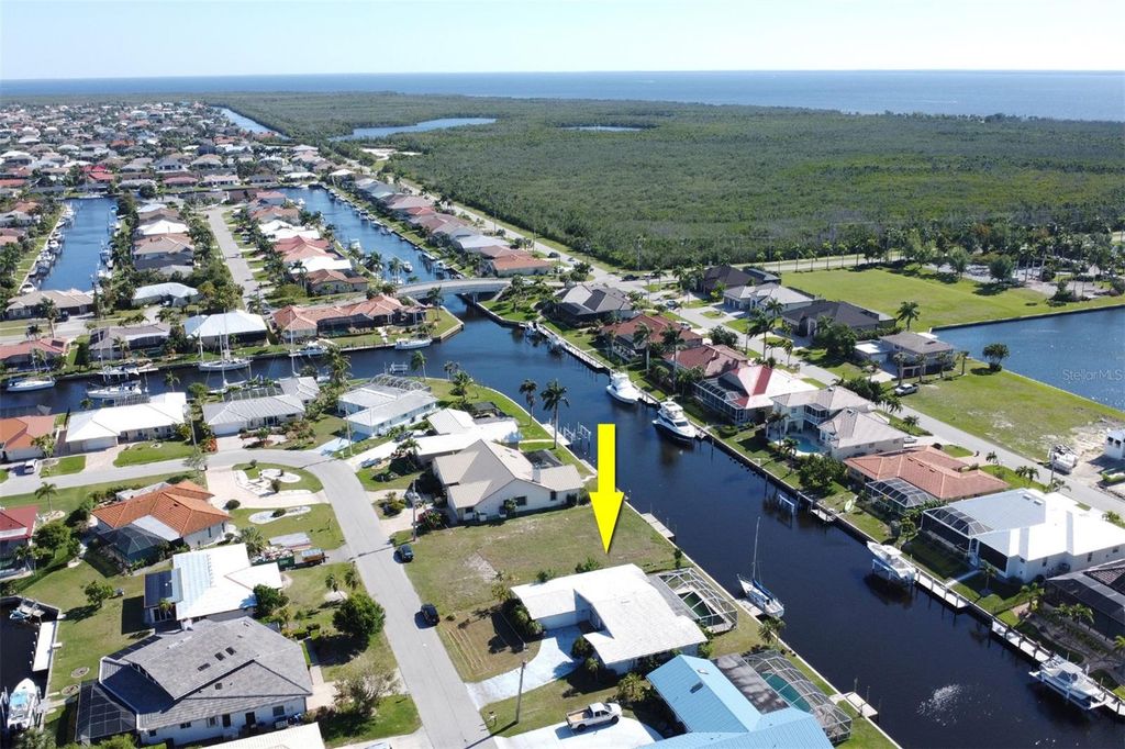 2817 CORAL WAY, Punta Gorda, FL 33950