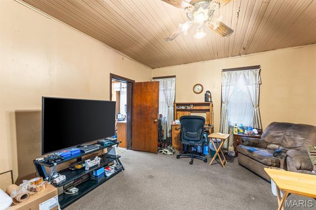 221 S Second Street, O'fallon, IL 62269
