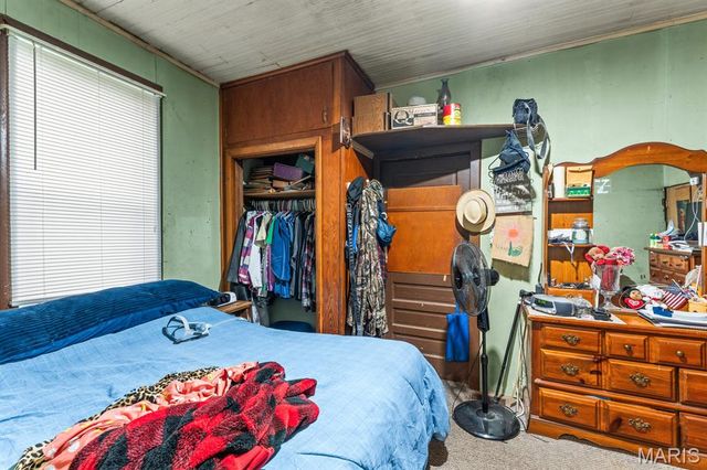 221 S Second Street, O'fallon, IL 62269