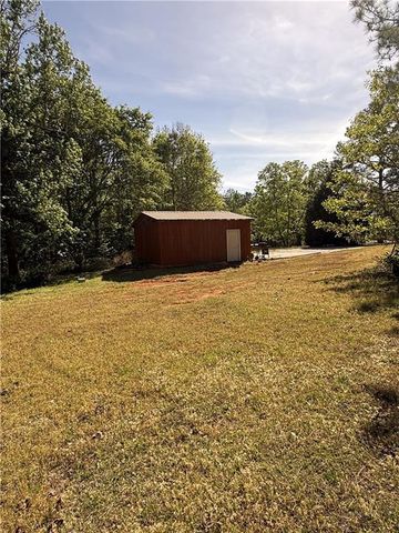 2018 Star Point Road, Carrollton, GA 30116