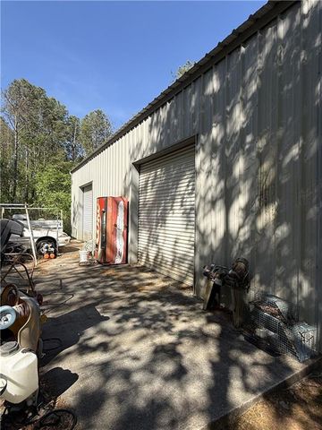 2018 Star Point Road, Carrollton, GA 30116