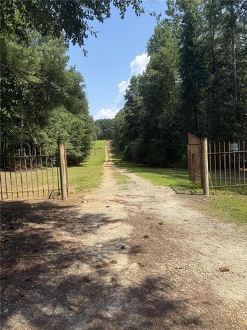 2018 Star Point Road, Carrollton, GA 30116