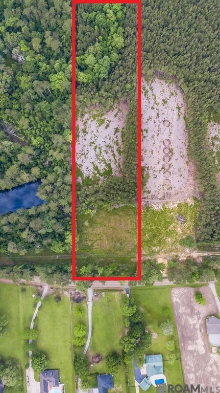 19211 Liberty Rd, Pride, LA 70770
