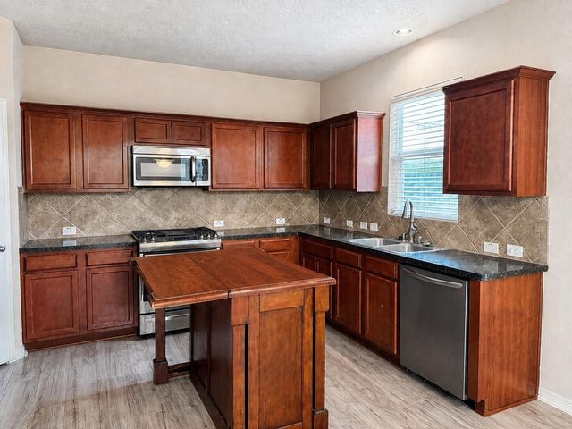 3322 Aegean Drive, Missouri City, TX 77459