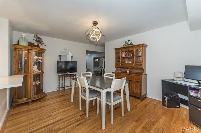 4337 Varano Drive, Florissant, MO 63033