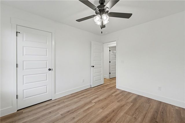 631 Kendra Street, Prairie Grove, AR 72753