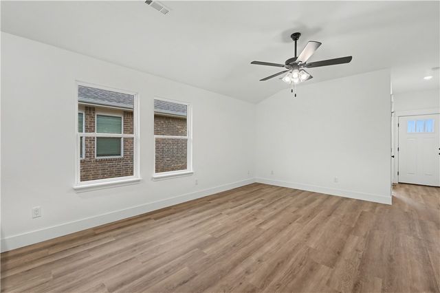 631 Kendra Street, Prairie Grove, AR 72753