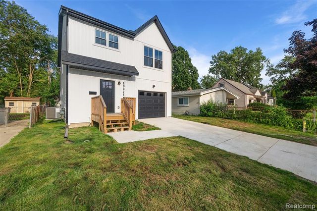 23376 Vassar Avenue, Hazel Park, MI 48030