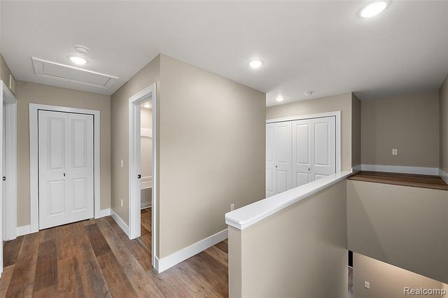 23376 Vassar Avenue, Hazel Park, MI 48030