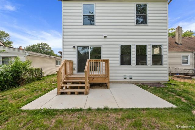 23376 Vassar Avenue, Hazel Park, MI 48030
