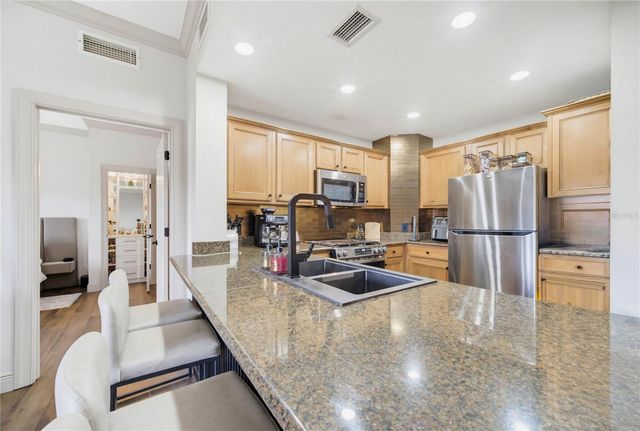 7655 HERITAGE CROSSING WAY 102, Kissimmee, FL 34747