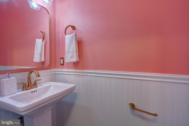 223 SERPENT LANE, Manahawkin, NJ 08050