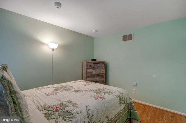 223 SERPENT LANE, Manahawkin, NJ 08050