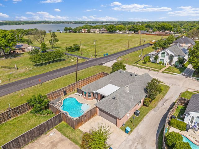 7310 Harbor Drive, Rowlett, TX 75088