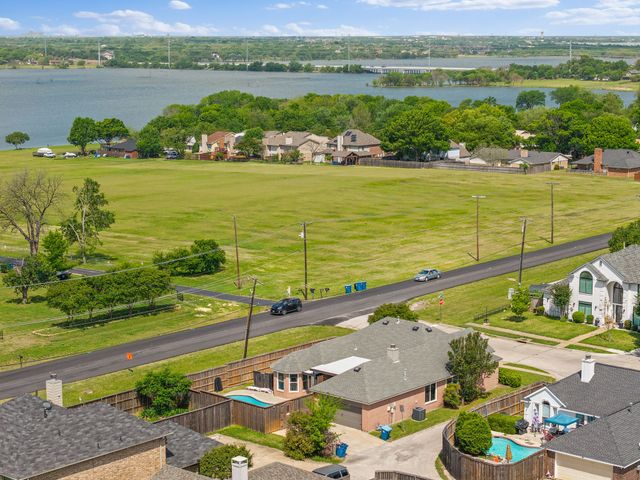 7310 Harbor Drive, Rowlett, TX 75088