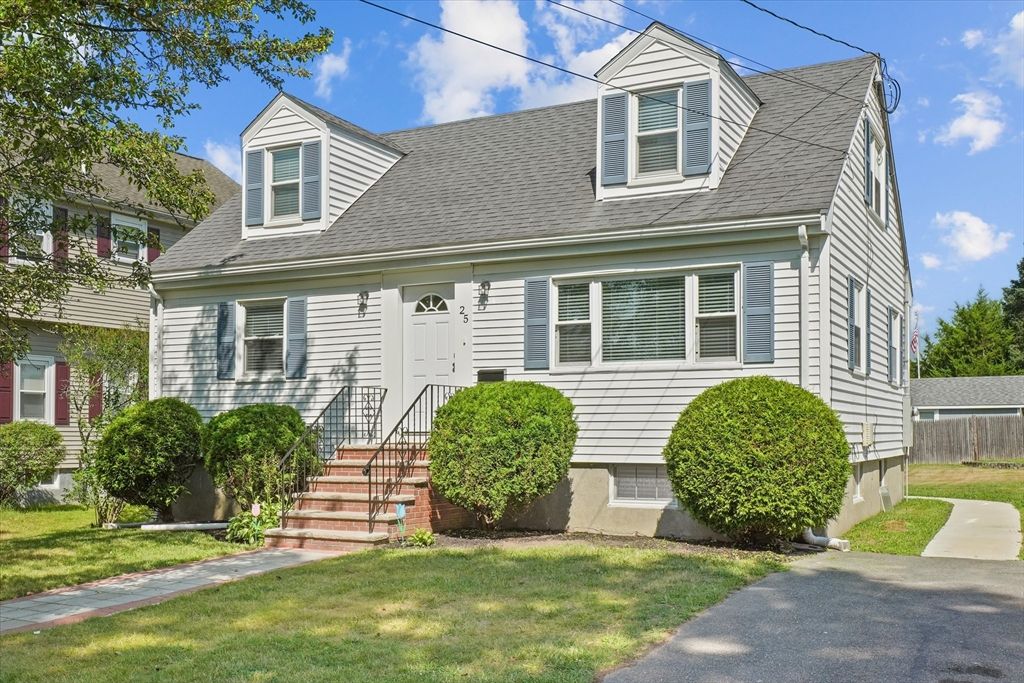 25 Purchase Street, Danvers, MA 01923
