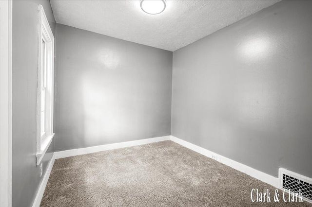 2044 Wood Street, Muskegon Heights City, MI 49444