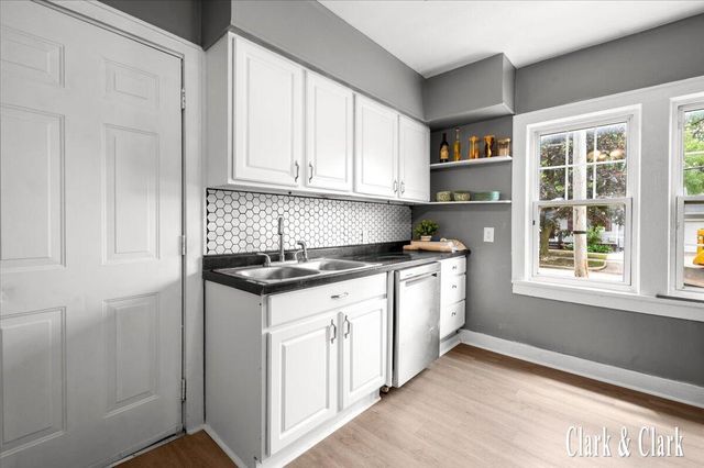 2044 Wood Street, Muskegon Heights City, MI 49444