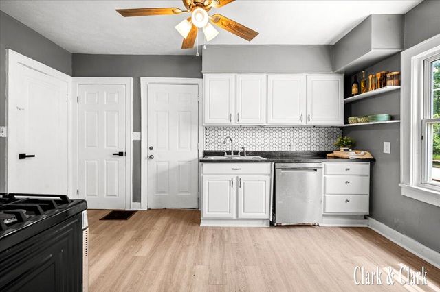 2044 Wood Street, Muskegon Heights City, MI 49444