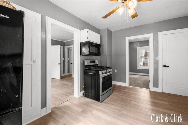 2044 Wood Street, Muskegon Heights City, MI 49444