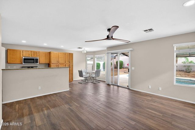 801 E ORCHID Lane, Chandler, AZ 85225