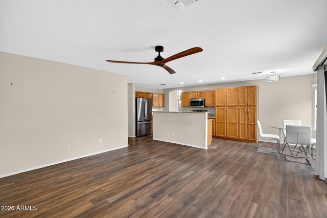 801 E ORCHID Lane, Chandler, AZ 85225