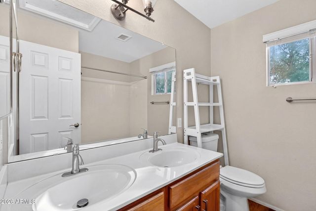 801 E ORCHID Lane, Chandler, AZ 85225