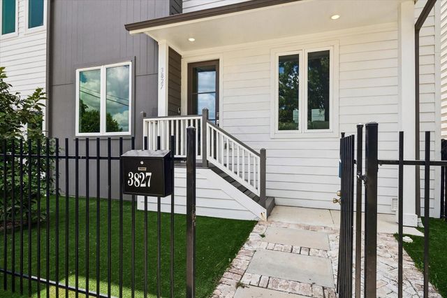 3827 Arlington Street, Houston, TX 77018