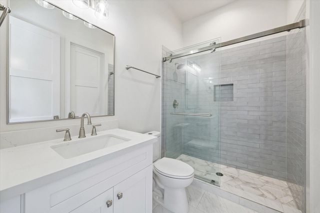 3827 Arlington Street, Houston, TX 77018