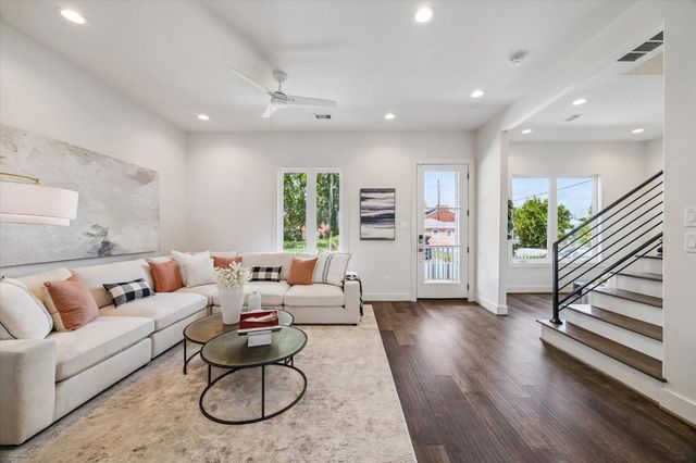 3827 Arlington Street, Houston, TX 77018