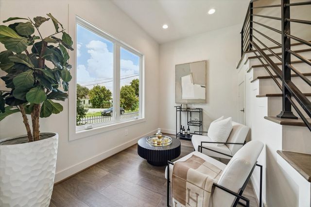 3827 Arlington Street, Houston, TX 77018