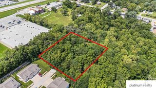 221 W Deer Lane, Plattsmouth, NE 68048