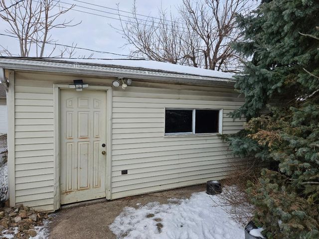 7436 W 58th Street, Summit, IL 60501