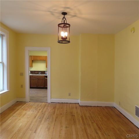 1910 Lodi Street, Syracuse, NY 13208