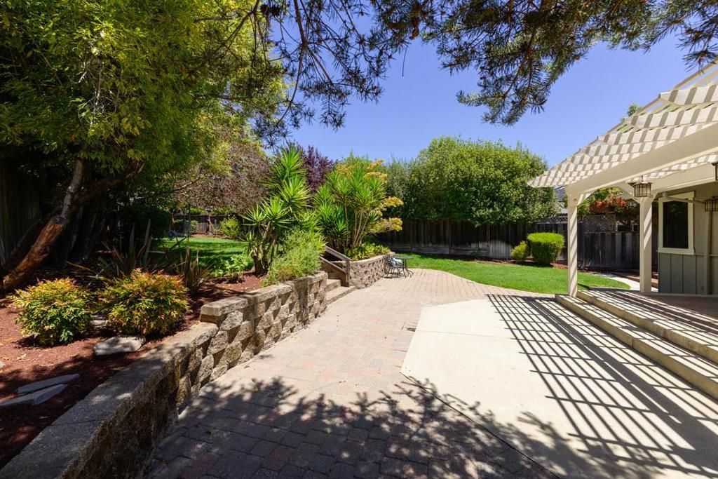 Image 102 of property listing at 14 Purple Hills Court, Scotts Valley, CA 95066
