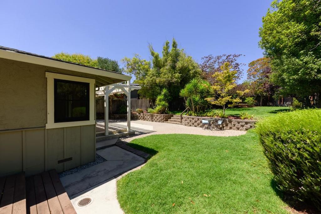 Image 107 of property listing at 14 Purple Hills Court, Scotts Valley, CA 95066