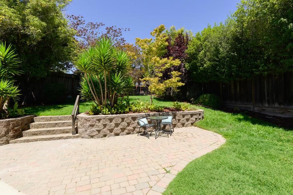 Image 11 of property listing at 14 Purple Hills Court, Scotts Valley, CA 95066