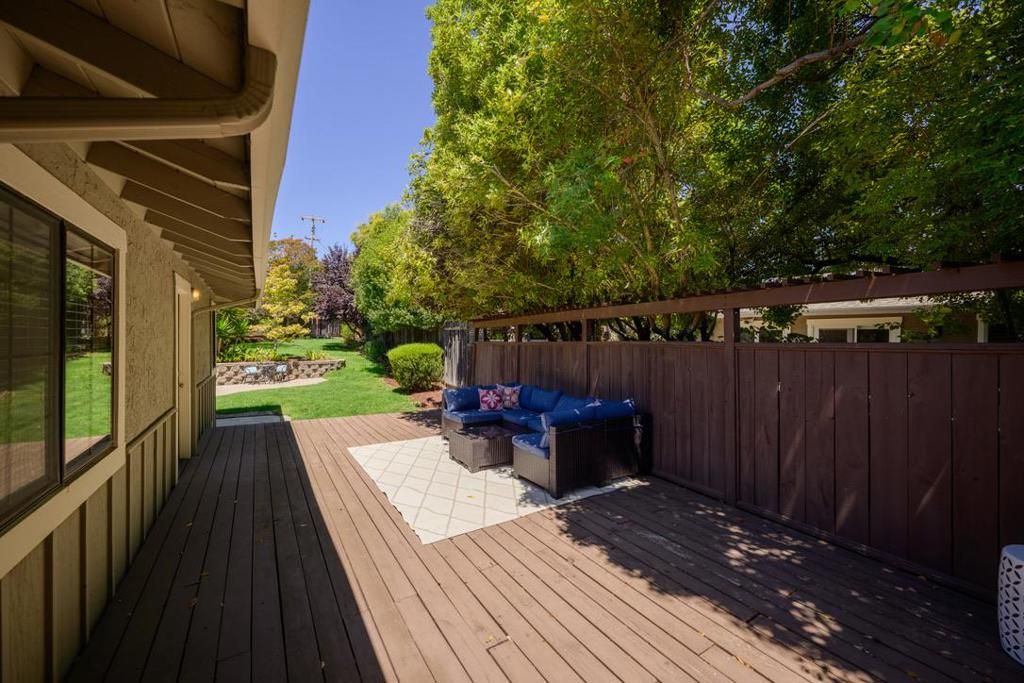 Image 98 of property listing at 14 Purple Hills Court, Scotts Valley, CA 95066