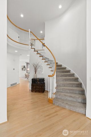 35204 SE Augusta Place, Snoqualmie, WA 98065